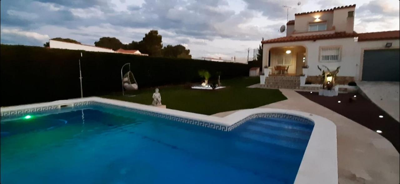 Villa Rosa De Los Vientos Les Tres Cales Extérieur photo